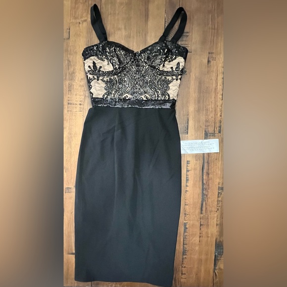 Dress the Population Dresses & Skirts - Dress The Population Bustier Silvia Cocktail dress Sz S